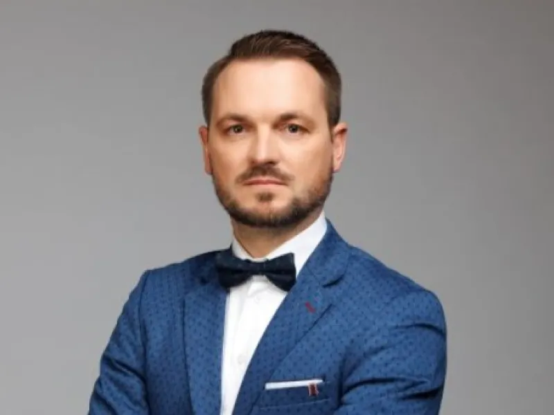 Turpināt tiesāties vai izlīgt?