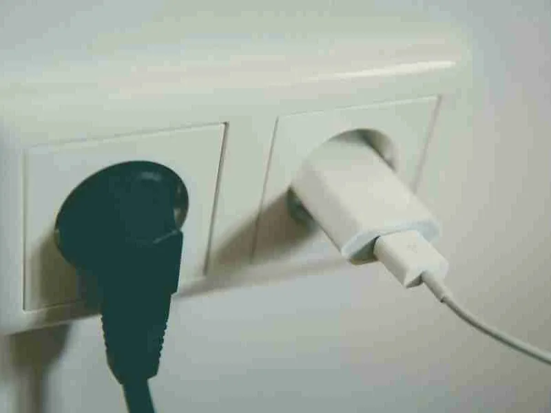 Samazinās izmaksas elektroenerģijas pieslēgumu izveidei