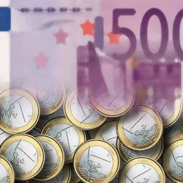 Neveiks piedziņu no kompensācijas hipotekāro kredītu ņēmējiem