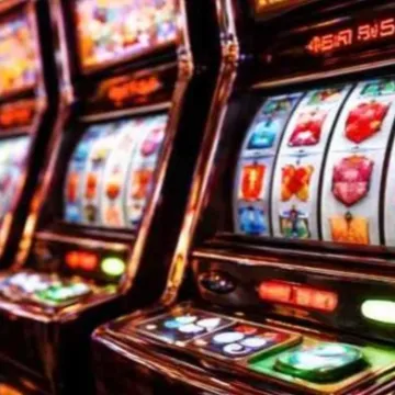 С апреля надзор за азартными играми и лотереями перенимает СГД