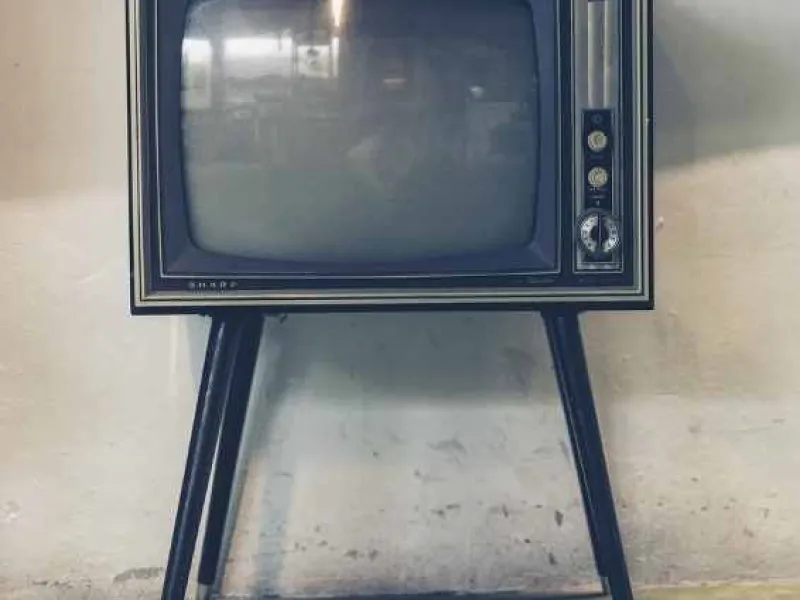 Tiesai no jauna jāvērtē tā dēvētā digitālās televīzijas lieta