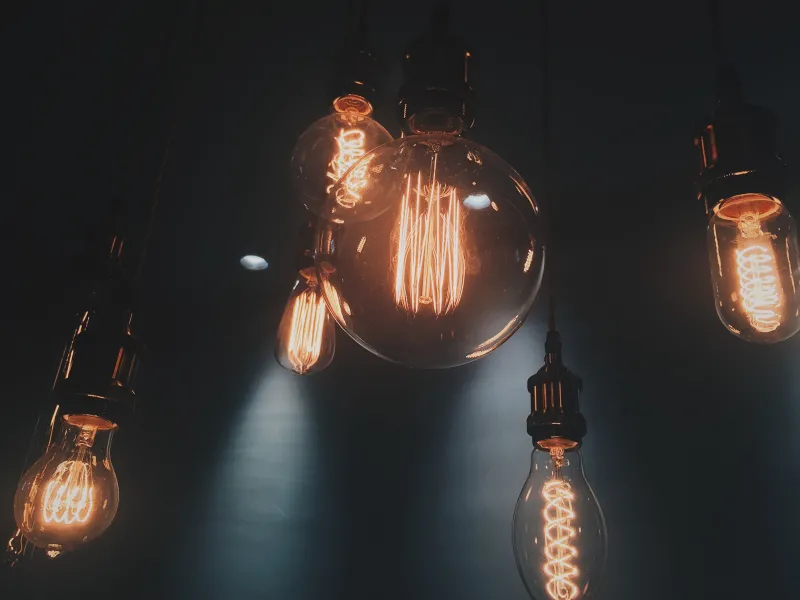 Uz diviem gadiem ierobežo elektroenerģijas sadales tarifu kāpuma maksimālos apmērus