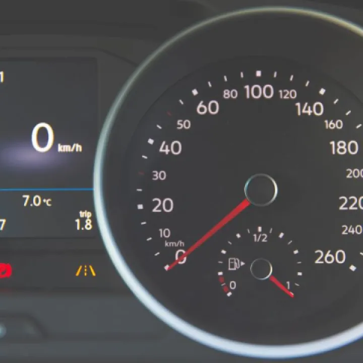Kā veikt automašīnas degvielas patēriņa testu?