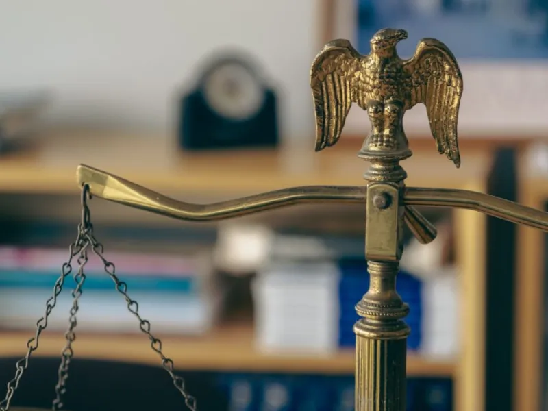 Pieņemts regulējums patērētāju kolektīvo prasību ieviešanai Latvijā
