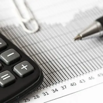 Какие бухгалтеры должны соблюдать требования закона об отмывании денег?