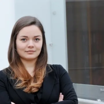 Kas jāzina par skaidrās naudas darījumu deklarēšanu?
