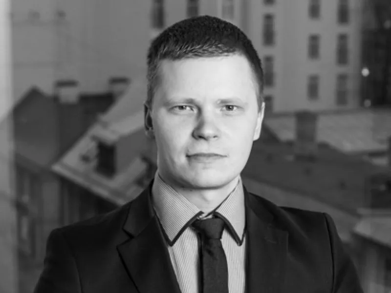 Par parāda ieturēšanu no darbinieka algas