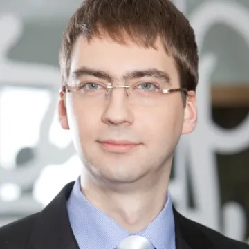Vai drīkst veikt brīvprātīgo darbu?