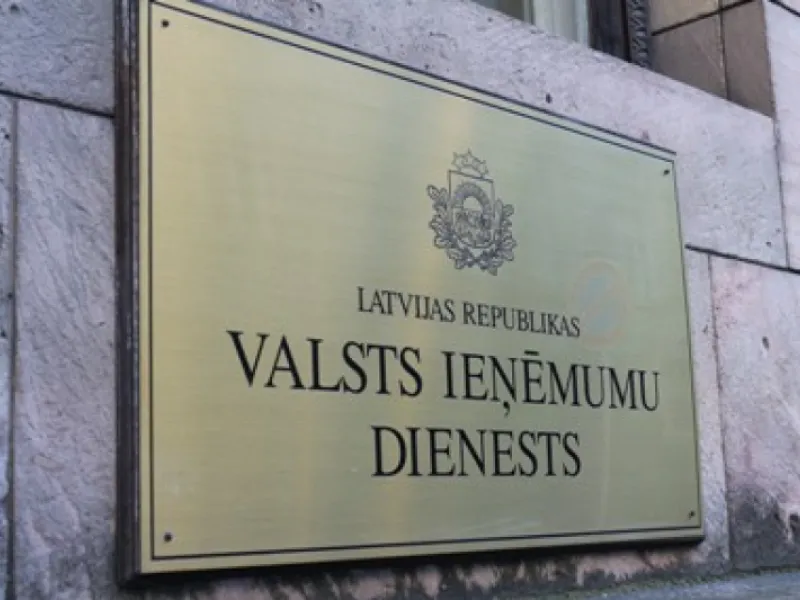 Kā noformēt preču piegādes darījumus ar fiziskām personām?