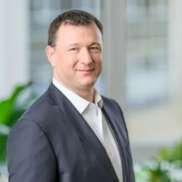 Lielo uzņēmumu vadītāji pielāgojas, lai virzītos uz priekšu