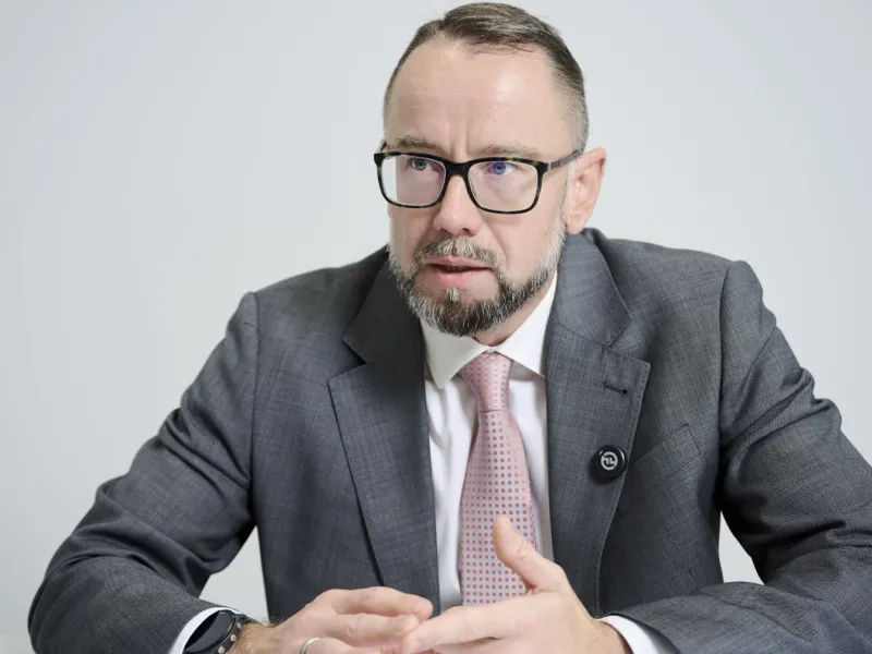 Izmēģina visādas shēmas… lai nopelnītu