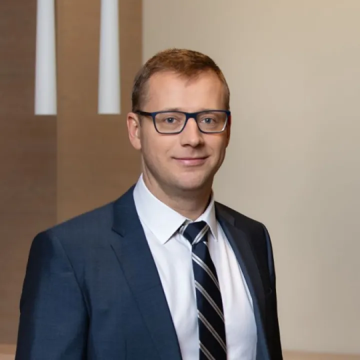 Vai uzņēmums var atlaist darbinieku, kurš atsakās mācīties?