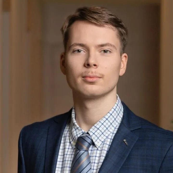 Какой договор заключать с работником о возмещении расходов на транспортное средство?