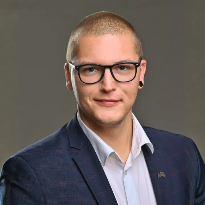 Skaidrojumi gada pārskatā par apturētu saimniecisko darbību