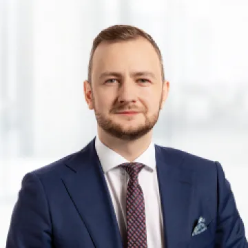 Процесс реорганизации общества капитала публичного лица