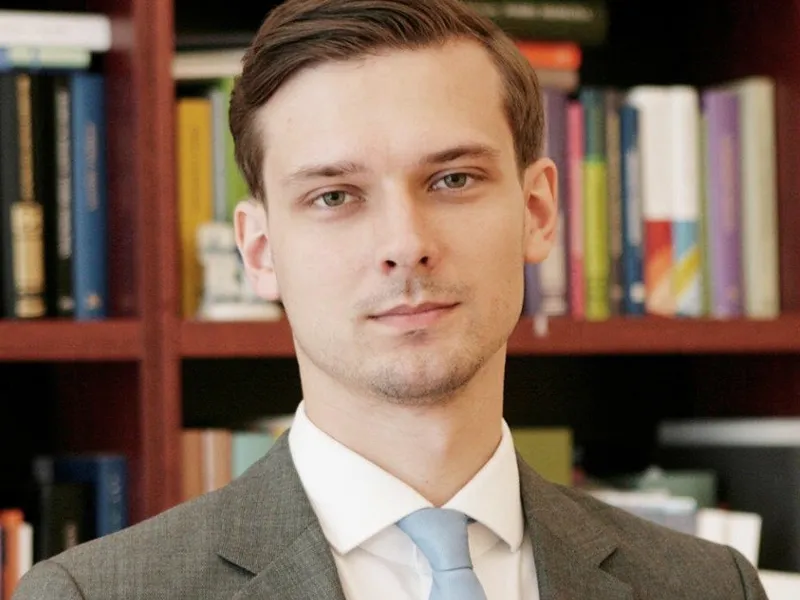 Vai ikgadējo atvaļinājumu ietekmē neattaisnoti kavējumi?