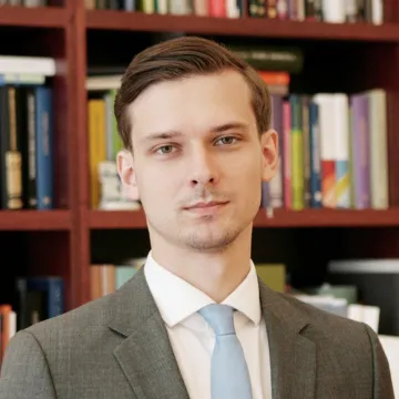 Vai ikgadējo atvaļinājumu ietekmē neattaisnoti kavējumi?