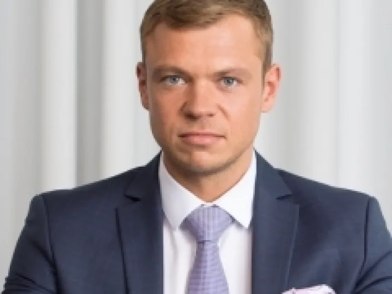 Придется публиковать зарплаты членов правления и совета котируемых на бирже компаний