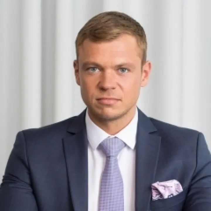 Придется публиковать зарплаты членов правления и совета котируемых на бирже компаний