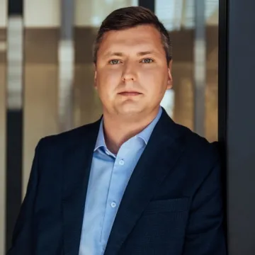 Vai uzņēmums var darboties efektīvi, darbiniekiem strādājot attālināti?