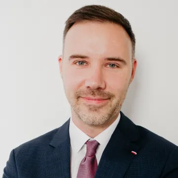 Vai mikrouzņēmuma īpašnieks var pretendēt uz bezdarbnieku pabalstu?