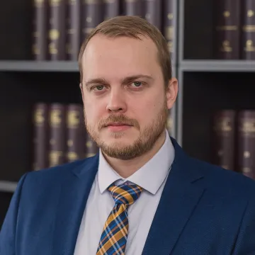 Kā aprēķināt algu, mainot darba līguma nosacījumus?