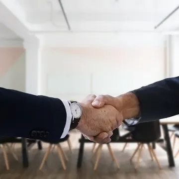 Dalībnieka piekrišana, slēdzot darījumus starp saistītām personām