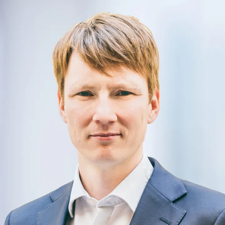 Valsts uzņēmumu privatizācija – kaimiņu pieredze un Latvijas iespējas