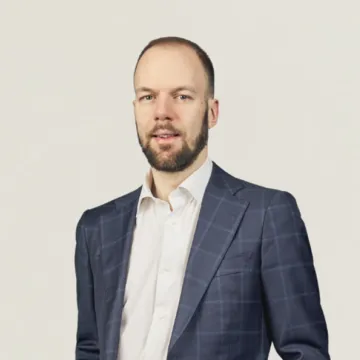 Kurš ir pakļauts Noziedzīgi iegūtu līdzekļu legalizācijas novēršanas likumam?