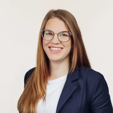 Vai līgumus drīkst parakstīt ar atpakaļejošu datumu?