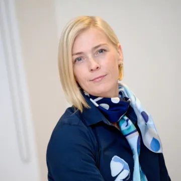 Izmaksas no bankomāta – vai skaidrās naudas darījums?